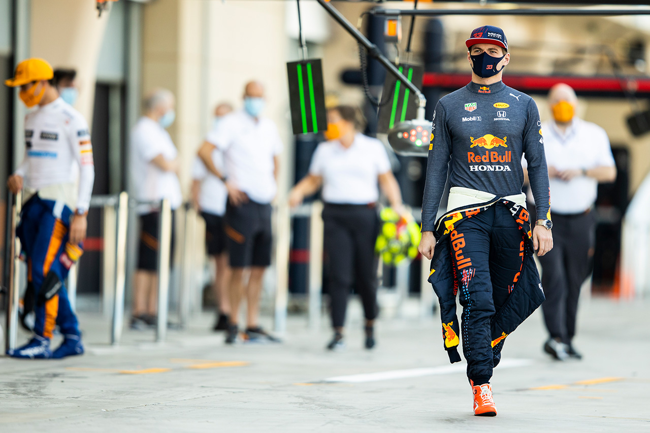 マックス・フェルスタッペン 「メルセデスはF1エンジンパワーを下げていた」