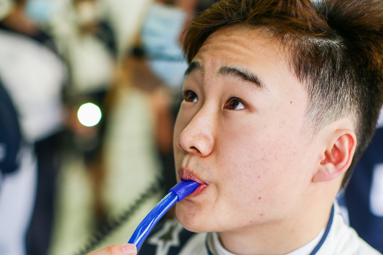 角田裕毅 「F1は誰もが知る一番稼げるスポーツ(笑)」