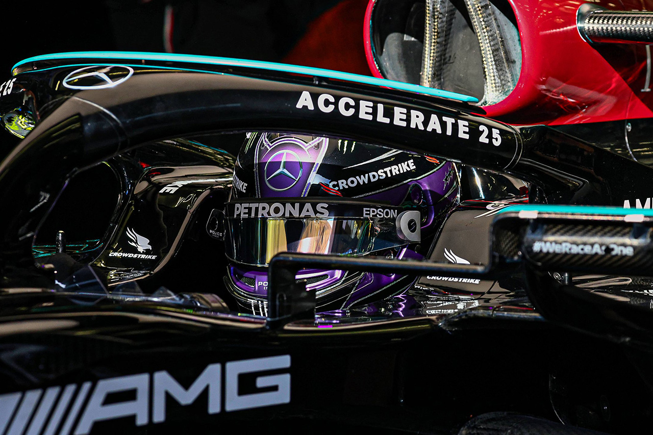 メルセデスF1に秘密兵器あり? F1界に“新しい技術革新”の投入を予告