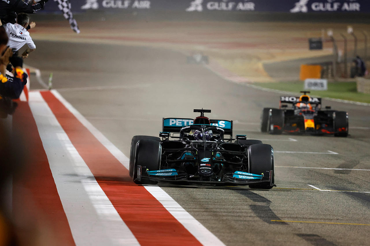 メルセデスF1代表 「予選ペースは負けている。レースの神が味方した」