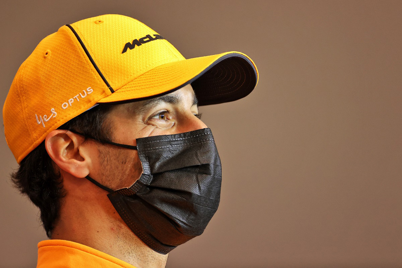 ダニエル・リカルド、F1のSNS戦略の批判は「言葉が攻撃的すぎた」