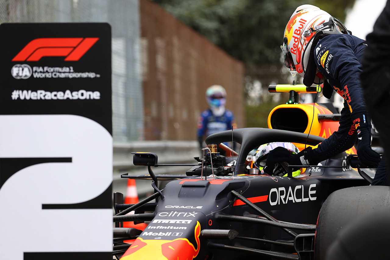 レッドブル・ホンダF1：ハミルトンを早期にピットインに追い込めるかが鍵