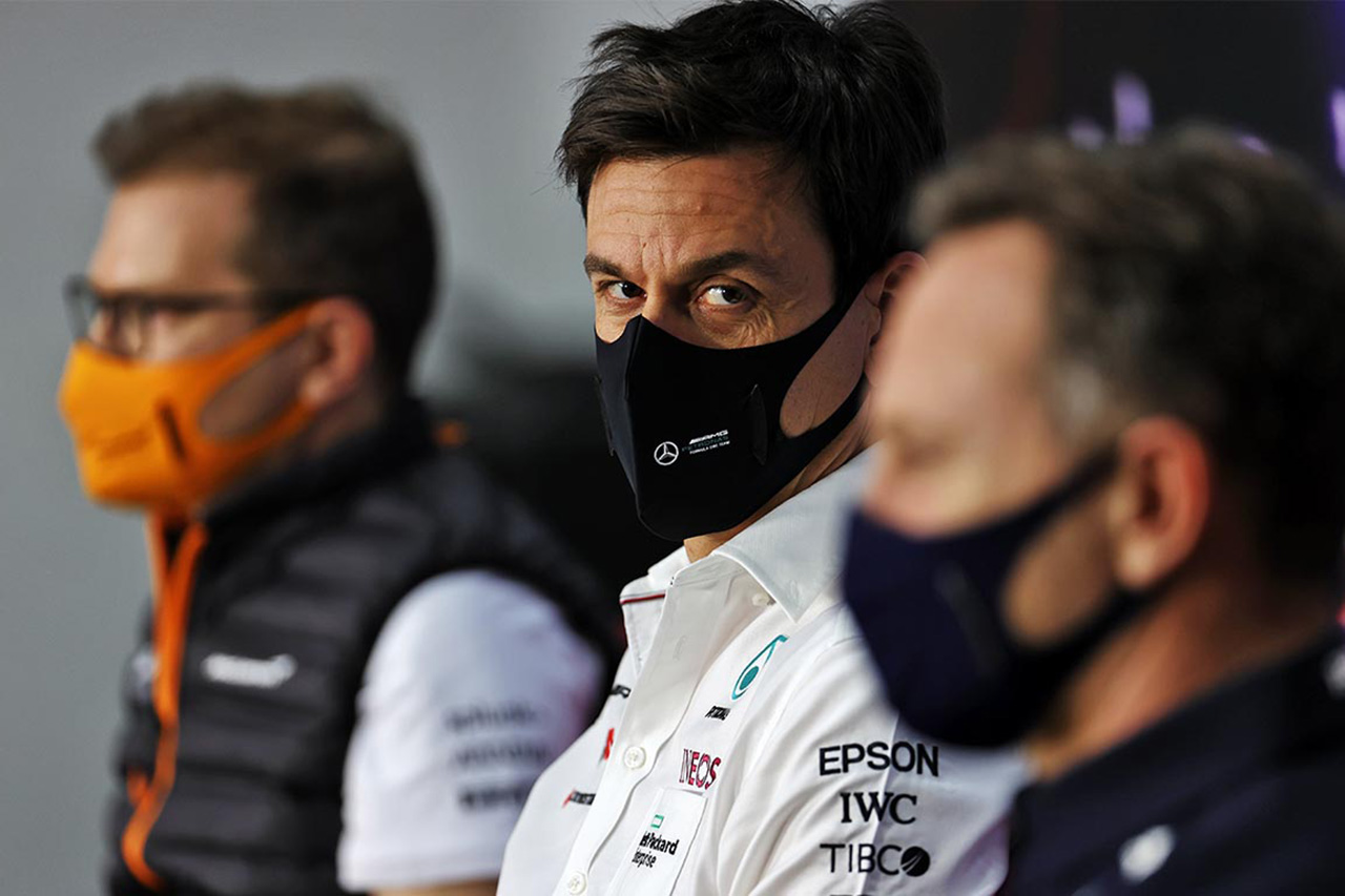 メルセデスF1、レッドブルのエンジニア引き抜きに対抗措置