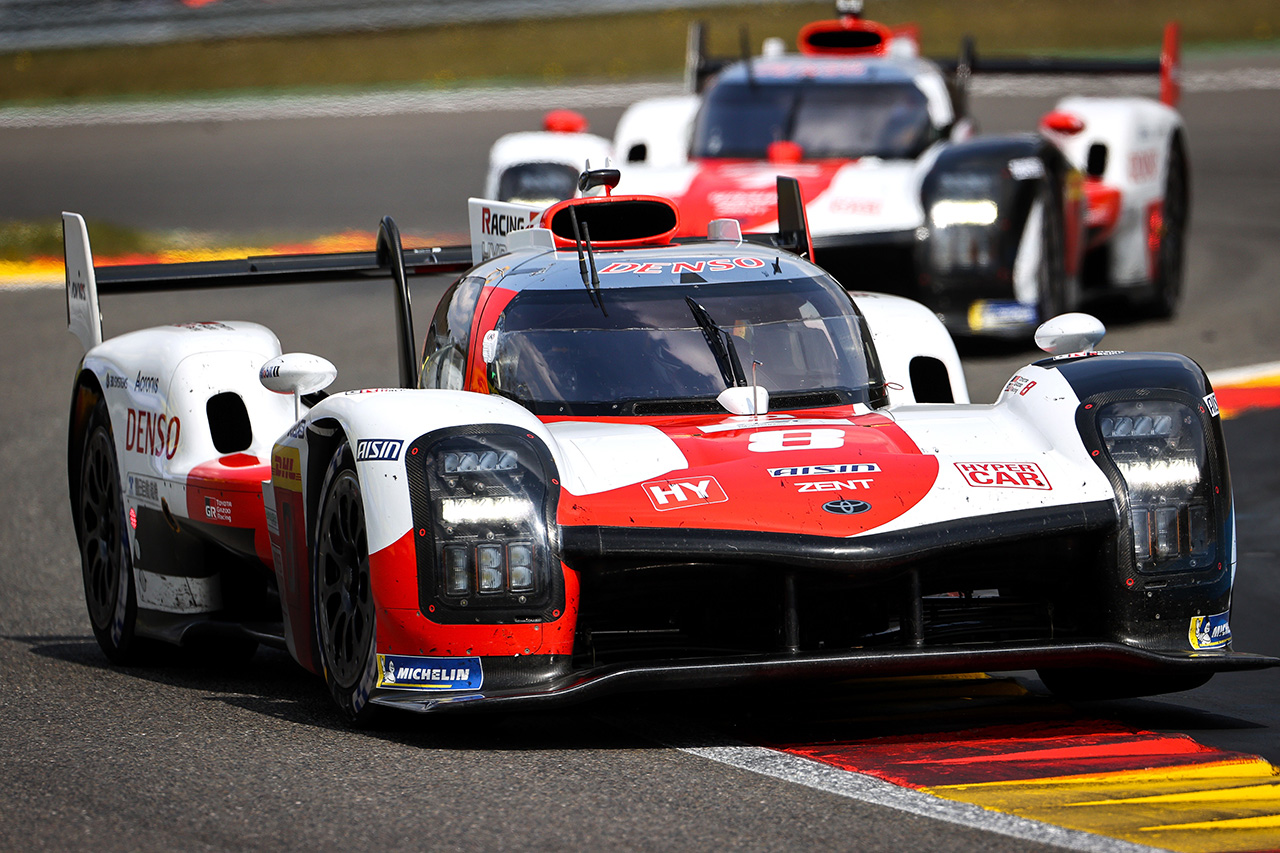 WEC:トヨタ GR010 HYBRID 8号車がデビューウィン!