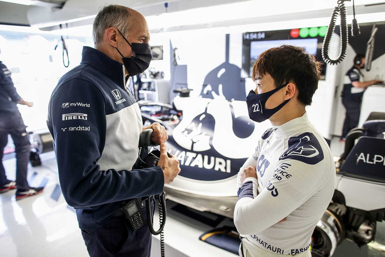角田裕毅、困惑の現状「ガスリーとフィードバックが真反対で挙動も違う」