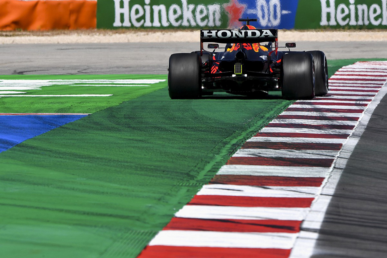 「トラックリミットはF1タイトル争いに論争を招きすぎ」とモントーヤ