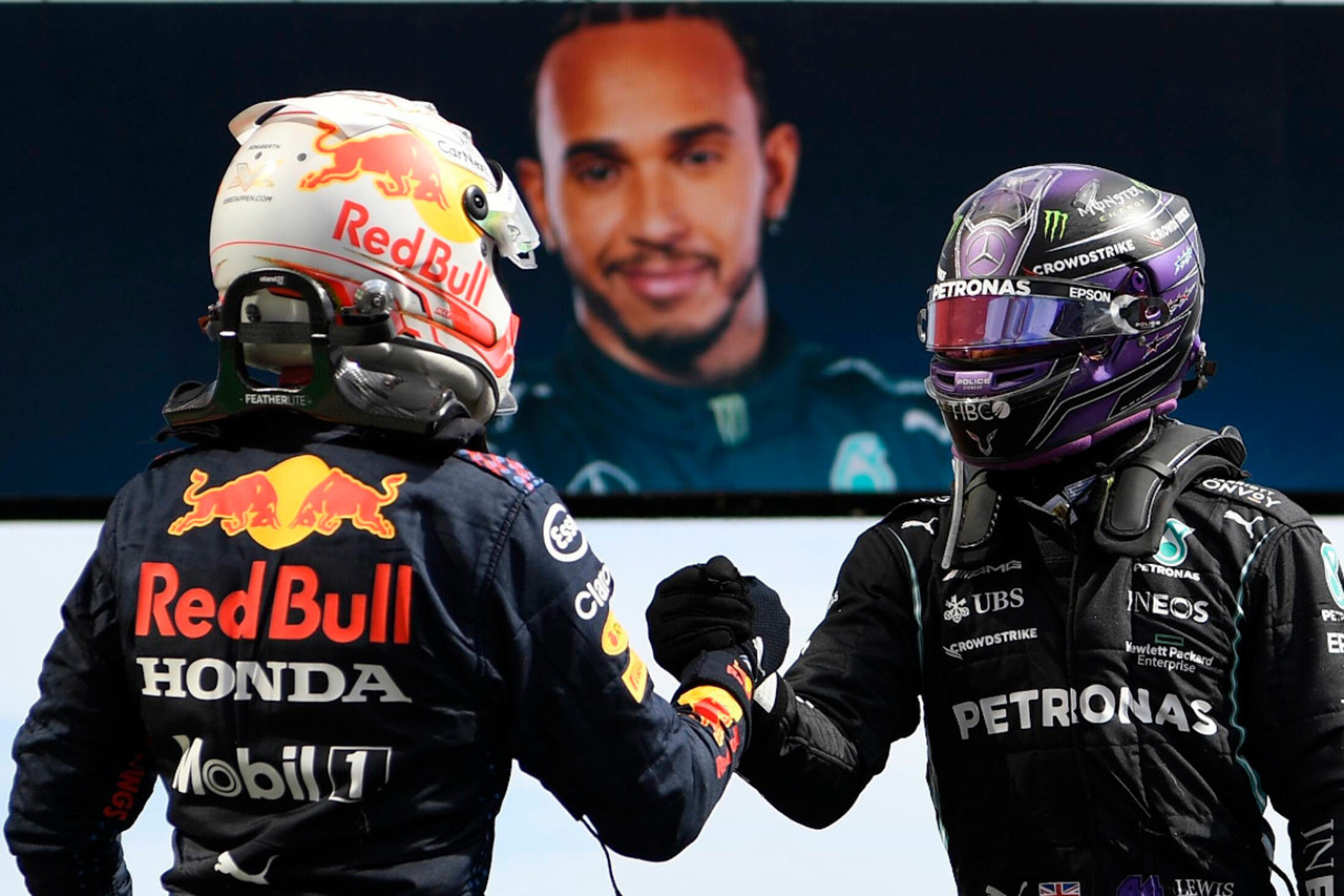 ルイス・ハミルトン 「レッドブル・ホンダF1のミスから恩恵を受けている」