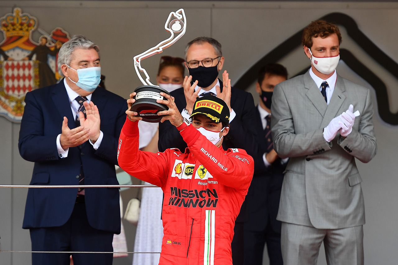 「カルロス・サインツはフェラーリF1のナンバー1の座を引き継ぐ」