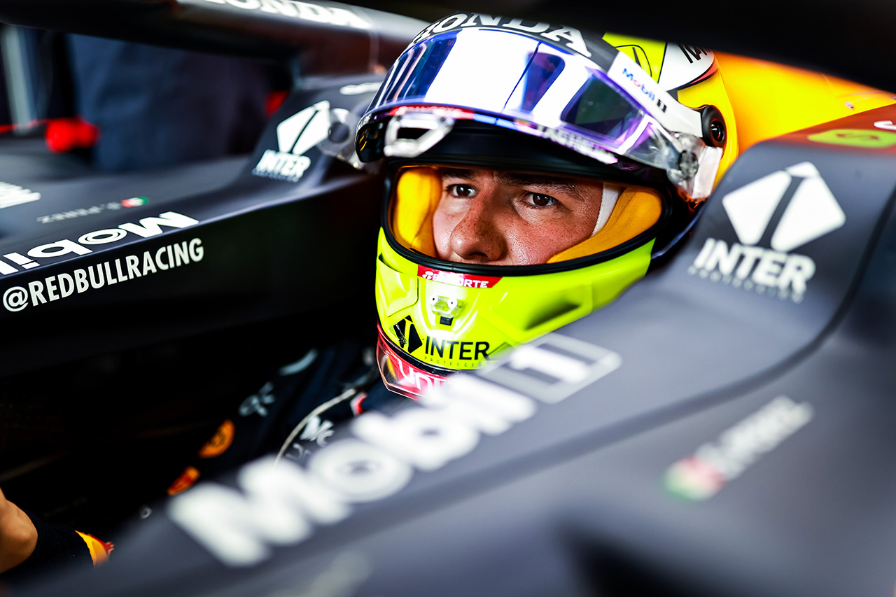 レッドブル・ホンダF1 「残る課題はペレスの予選パフォーマンス」
