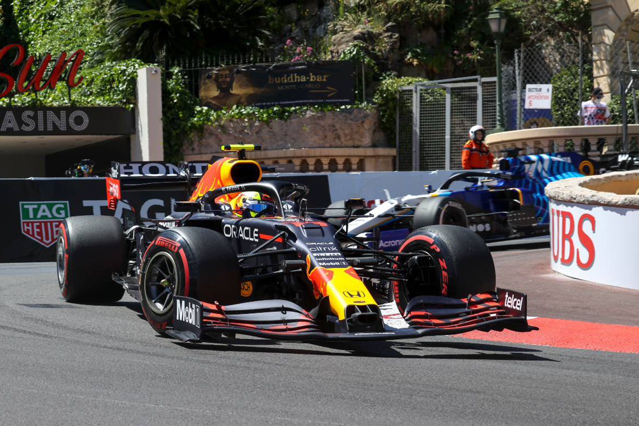メルセデスF1 「ハミルトンはペレスのタイヤ保護に匹敵できなかった」