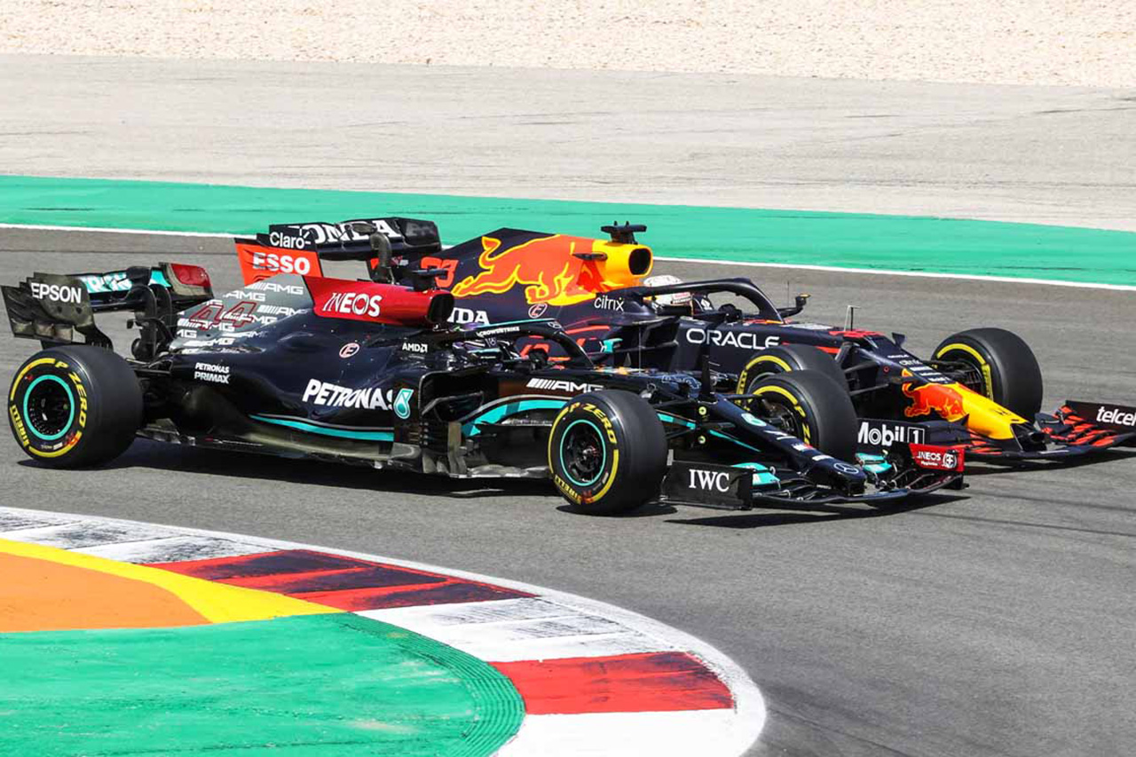 レッドブルF1代表 「ルイス・ハミルトンを倒す以上に刺激的なことはない」