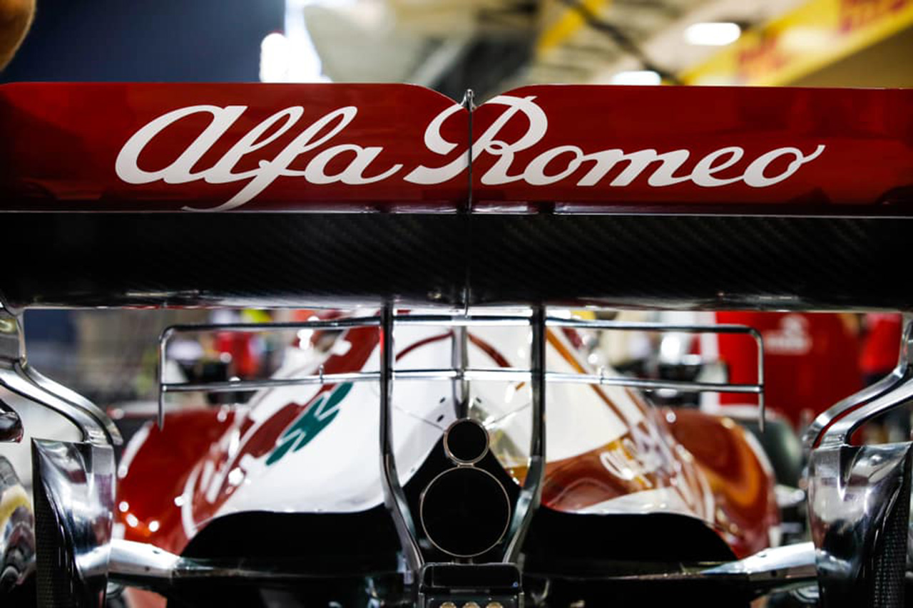アルファロメオF1 「フレキシブルウイングはバクーで有利にならない」