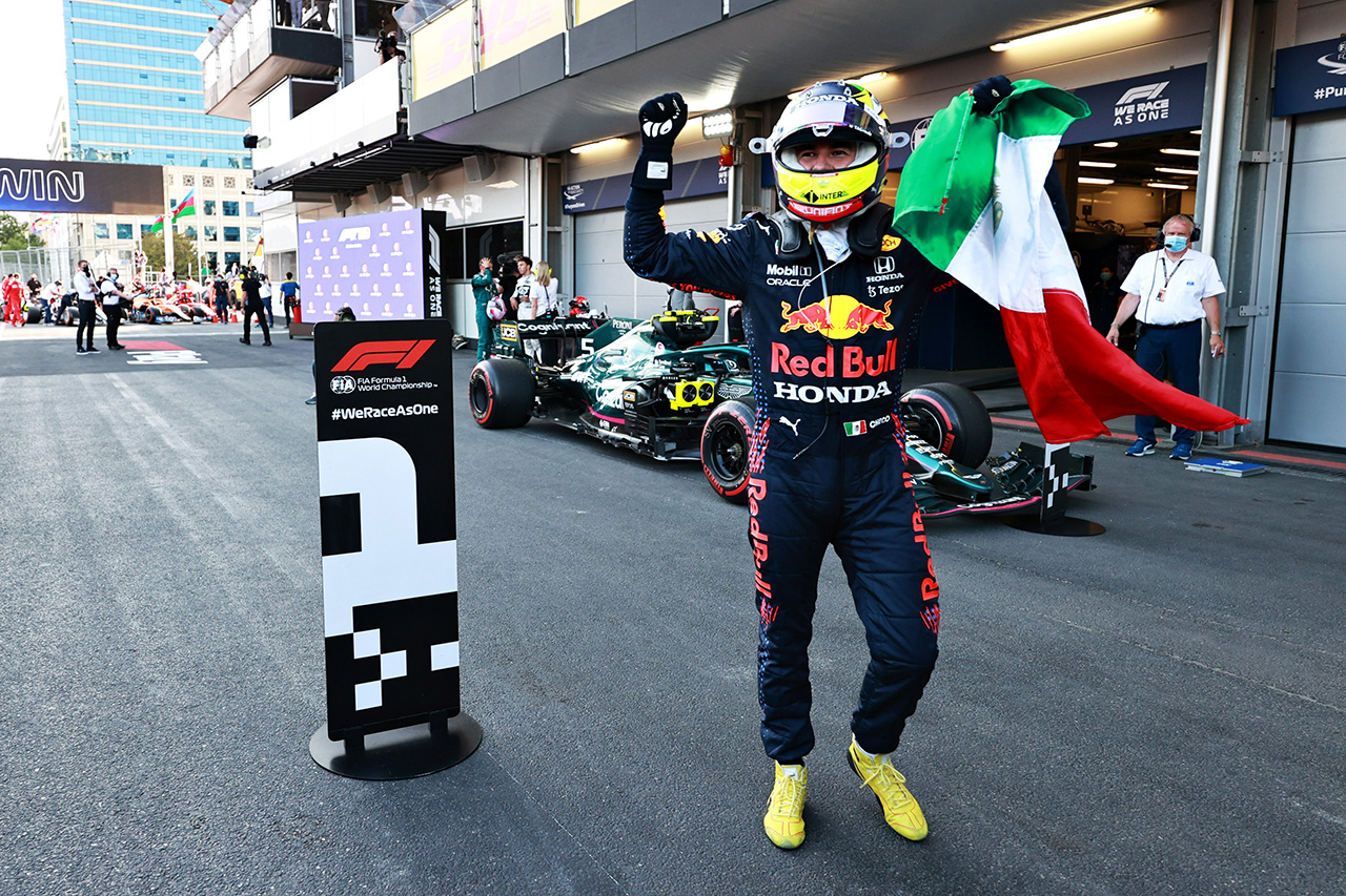 【速報】 F1アゼルバイジャンGP 決勝結果:セルジオ・ペレスが優勝!