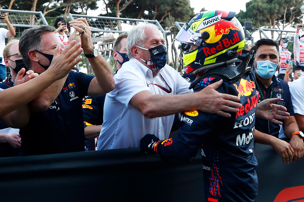 レッドブルF1首脳、セルジオ・ペレスの2022年の続投を示唆