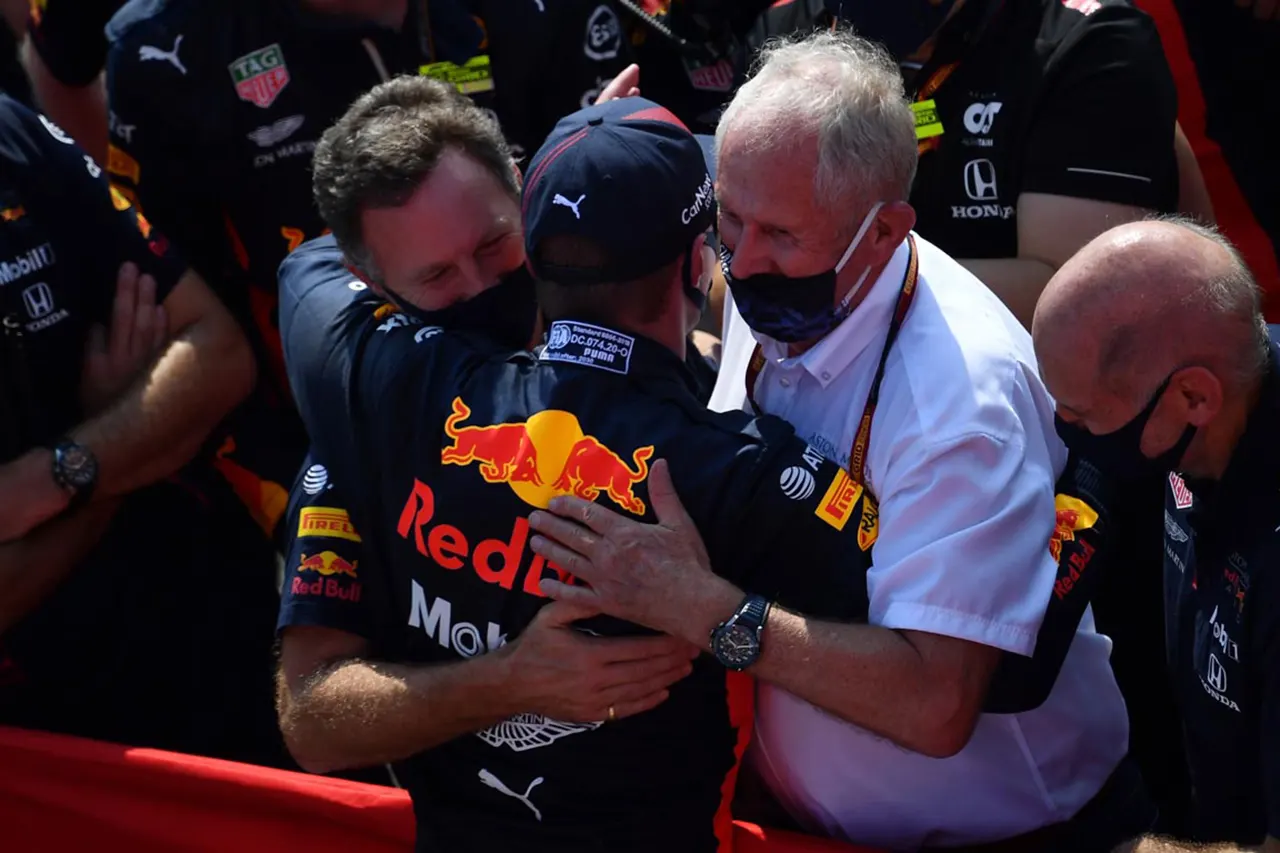 マックス・フェルスタッペン 「レッドブルF1でキャリアを終える計画」