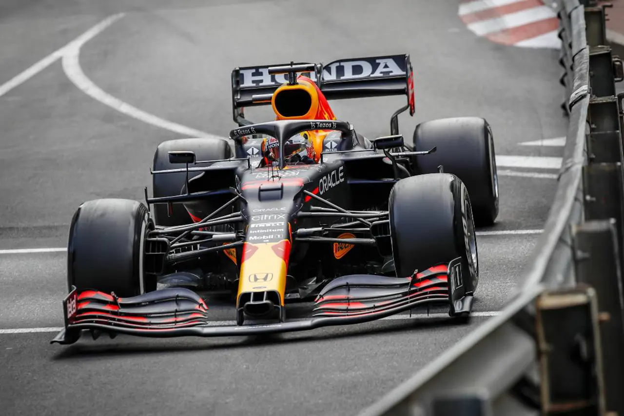 レッドブル・ホンダF1 「フランスよりオーストリアでの2連勝が現実的」