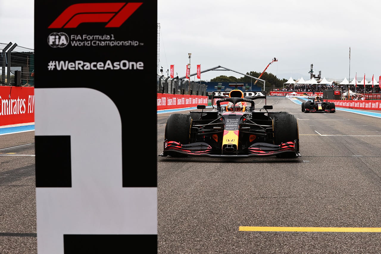 ホンダF1 「ひとつ間違えば両方の選手権ですぐに逆転させてしまう状況」