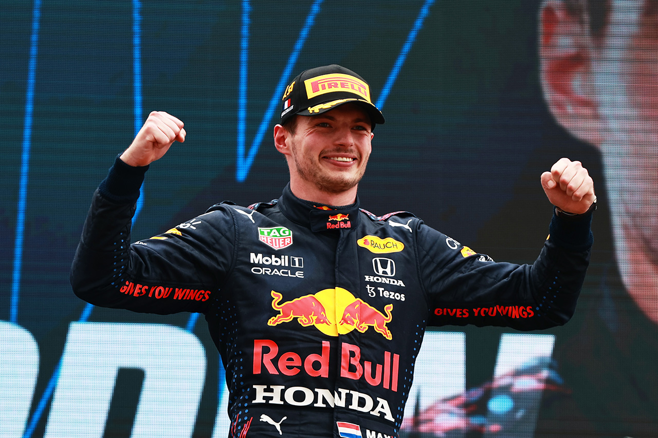 マックス・フェルスタッペン、意外にも“ハットトリック”はF1キャリア初