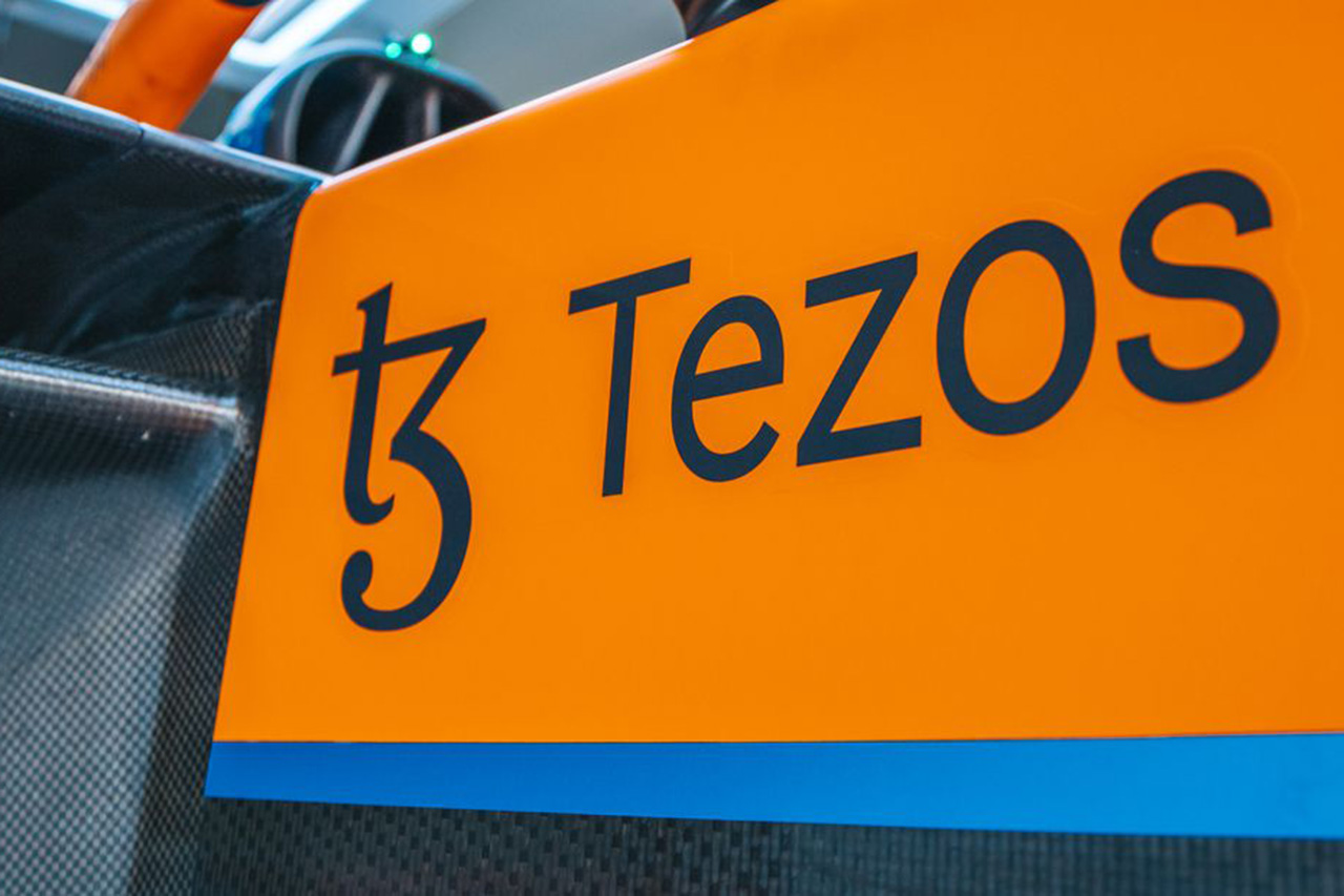 マクラーレンF1、Tezos（テゾス）と公式ブロックチェーンパートナー契約