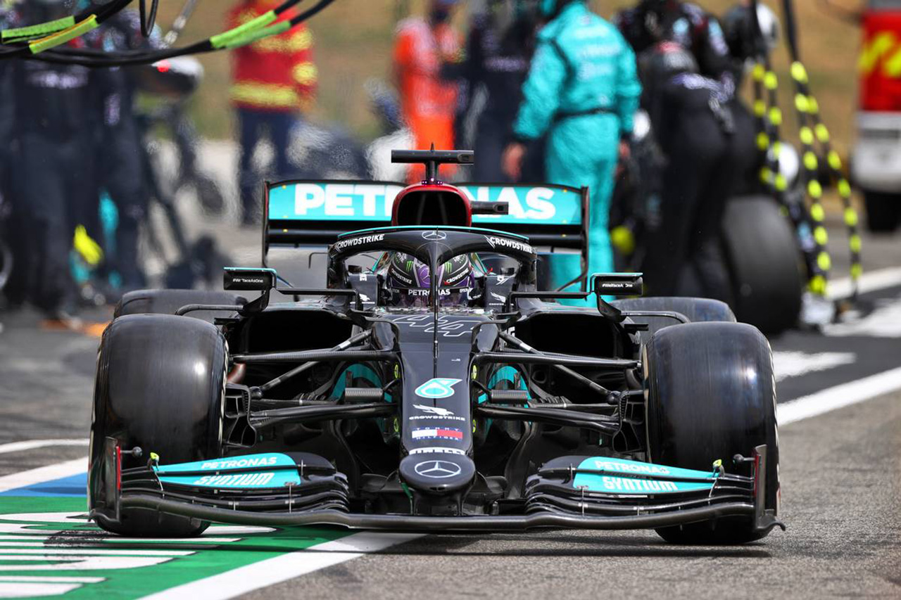 メルセデスF1、アンダーカットを許すことになった“0.5秒”を理解できず