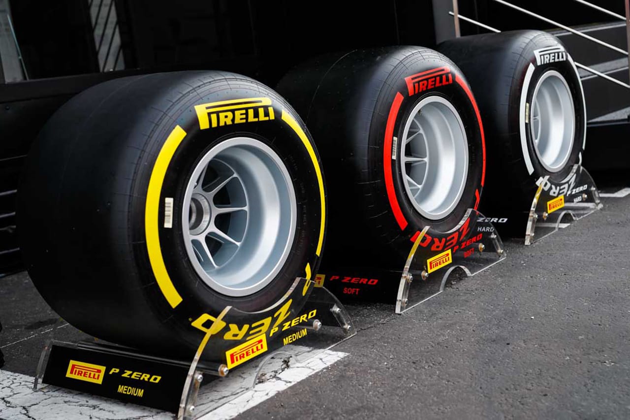ピレリ、レッドブルリンク2連戦を異なるコンパウンド選択で差別化