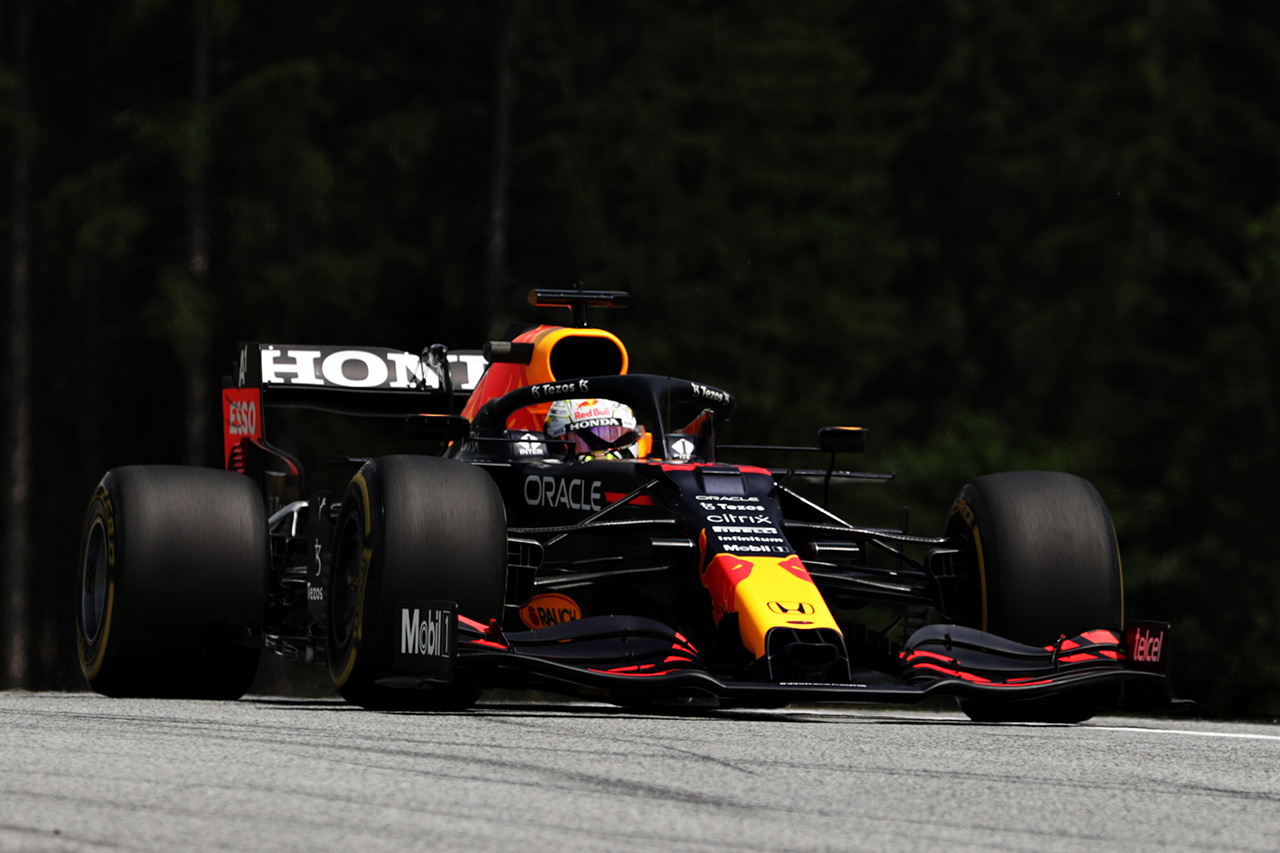 F1シュタイアーマルクGP フリー走行1：フェルスタッペンが首位発進