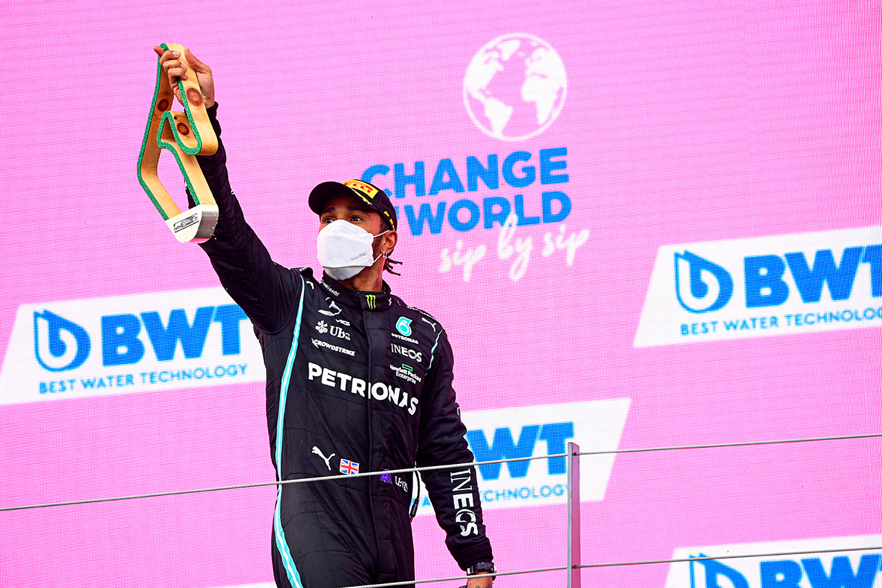 ルイス・ハミルトン 「レッドブル・ホンダに追いつくのは不可能だった」