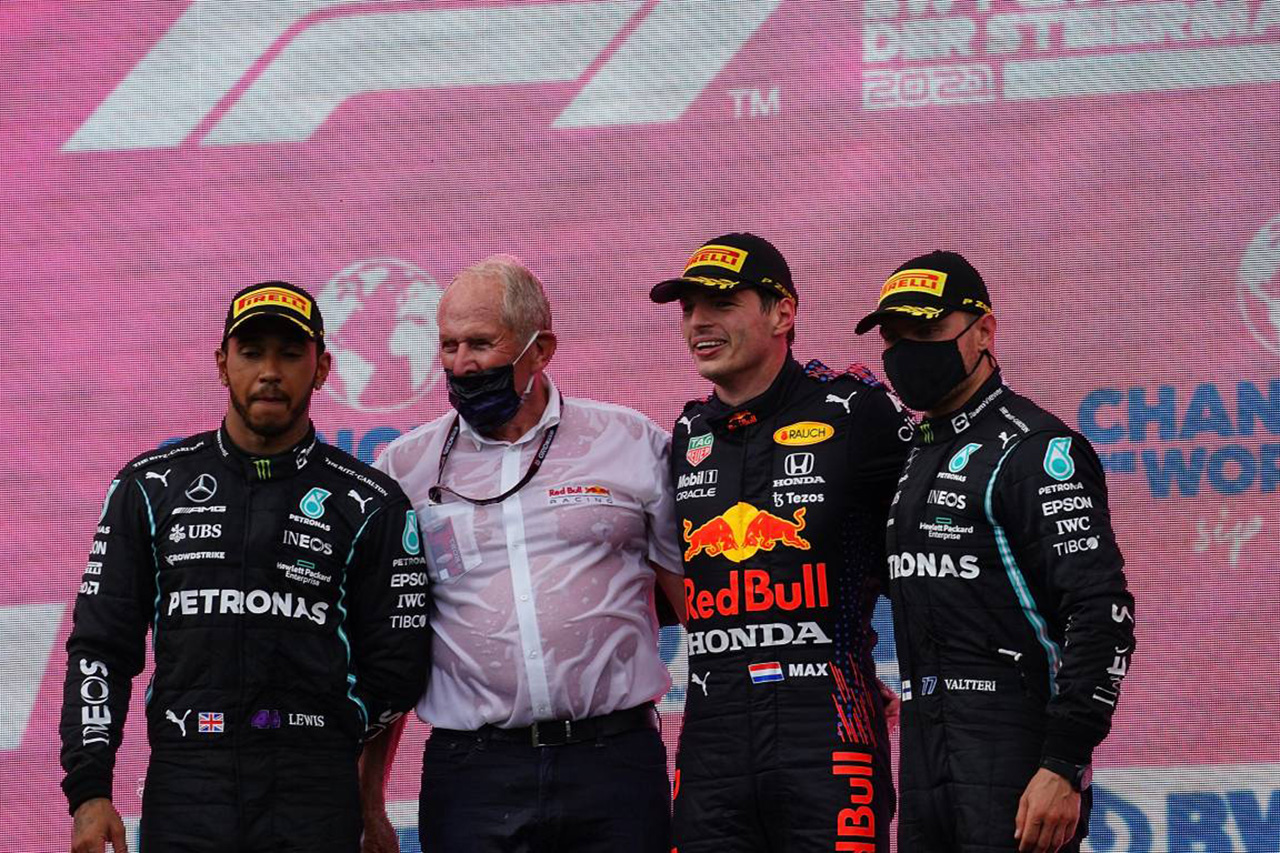 レッドブルF1首脳 「メルセデスが“実験”していることが助けになっている」