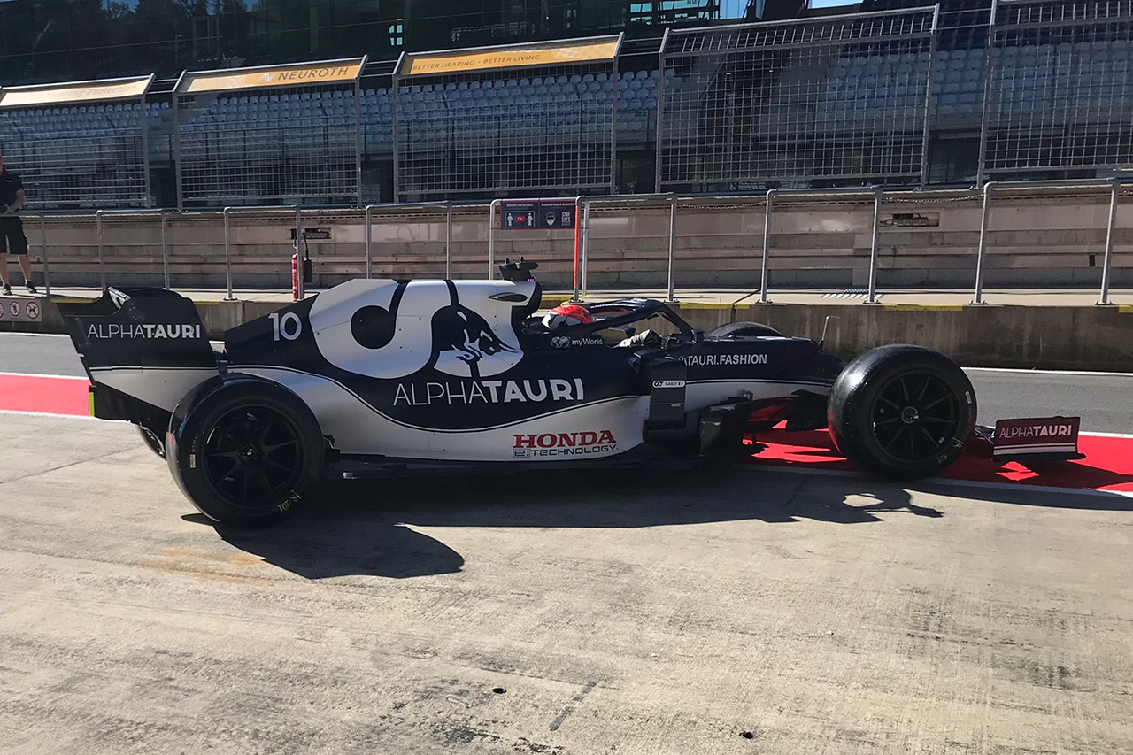 アルファタウリ・ホンダF1、ガスリーが18インチタイヤで164周を走破