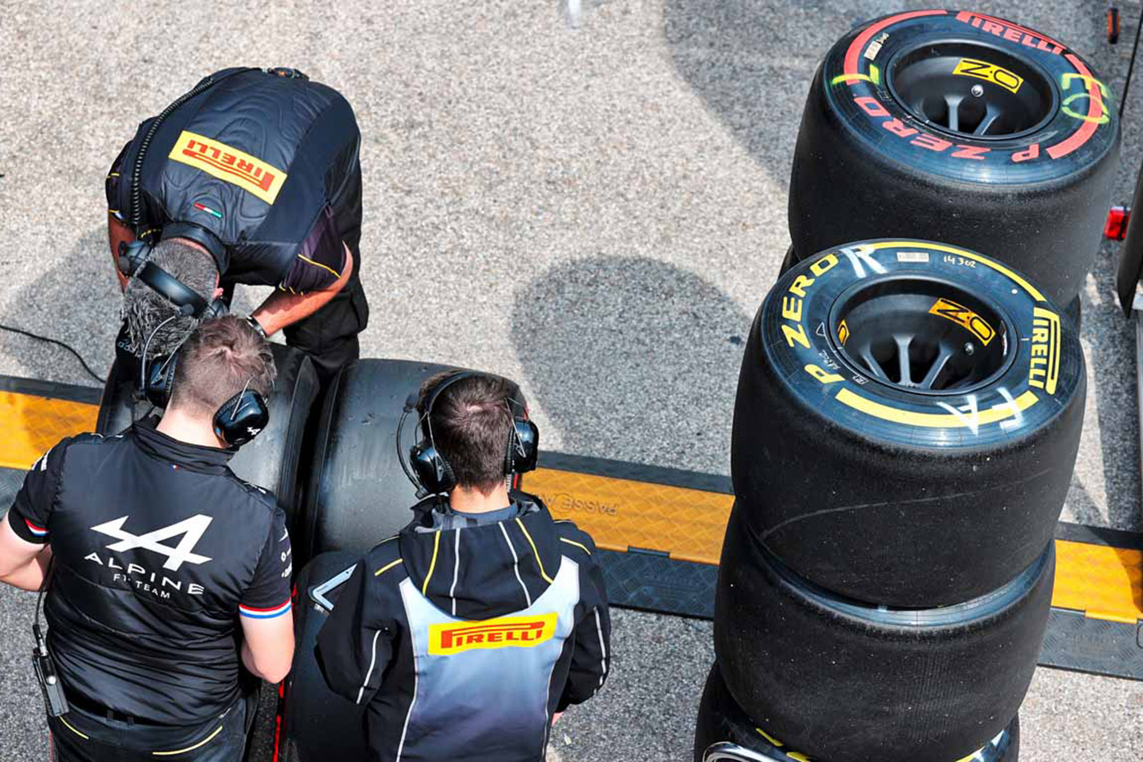 F1イギリスGP以降のピレリの新型リアタイヤの使用をWMSCが承認