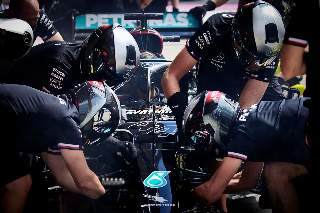 メルセデスF1代表 「2021年のタイトルを諦めてはいない」