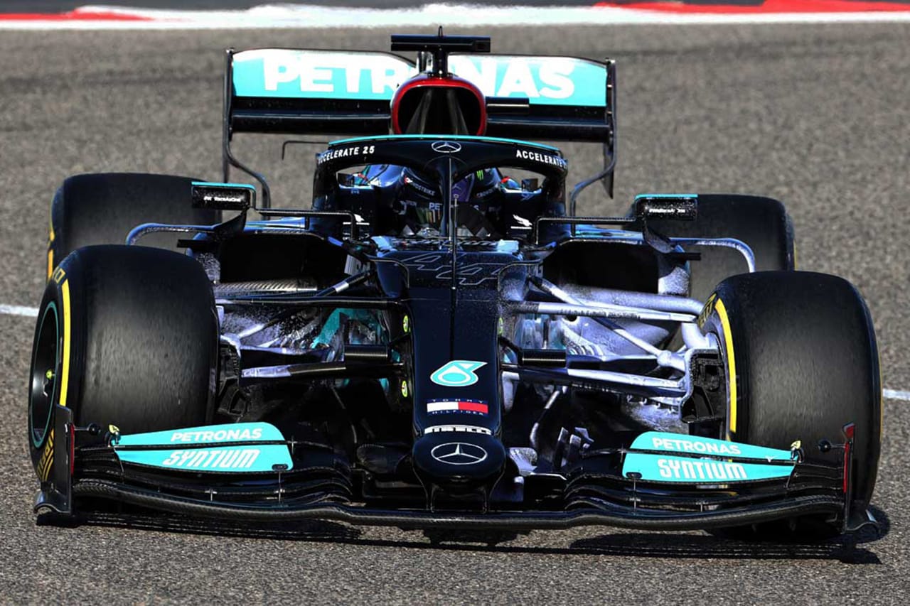 レッドブルF1首脳、メルセデスからのリアウイングへの苦情に納得せず