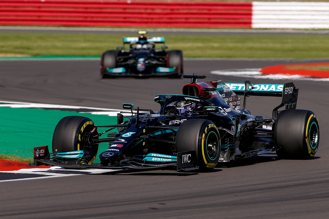 メルセデスF1代表 「決勝でレッドブルと戦えるペースがあることが分かった」