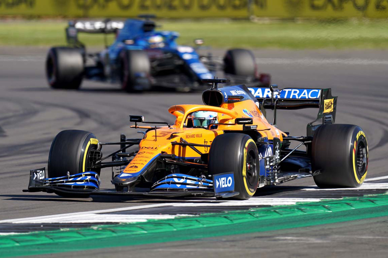 ダニエル・リカルド 「アロンソのレースクラフトはグリッドで1番」
