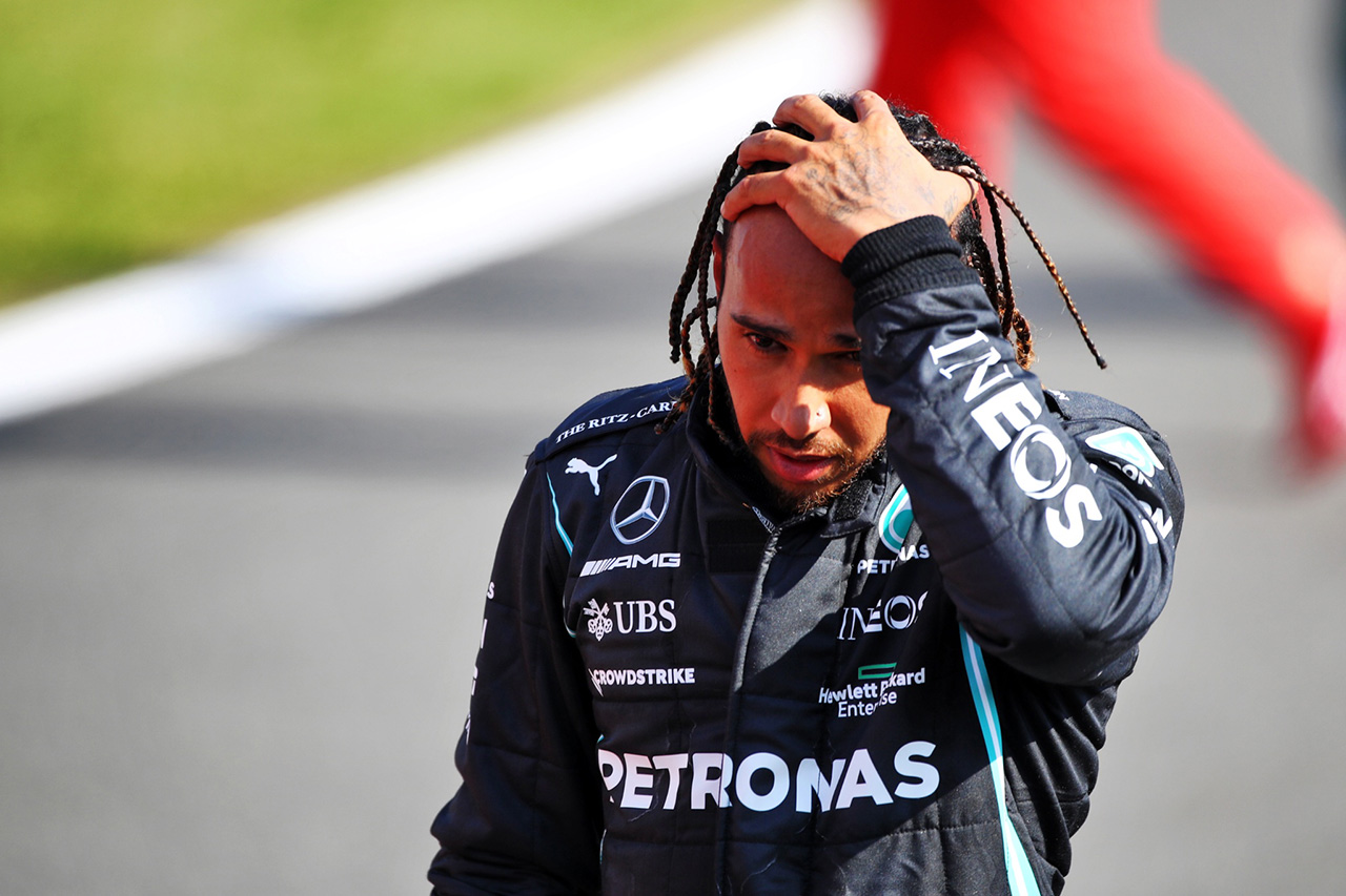 F1イギリスGP勝利のルイス・ハミルトンにオンラインで人種差別的中傷
