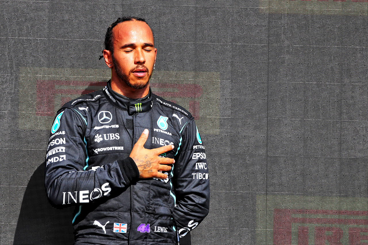 メルセデスF1、ハミルトンへの人種差別的中傷にF1およびF1と共同声明