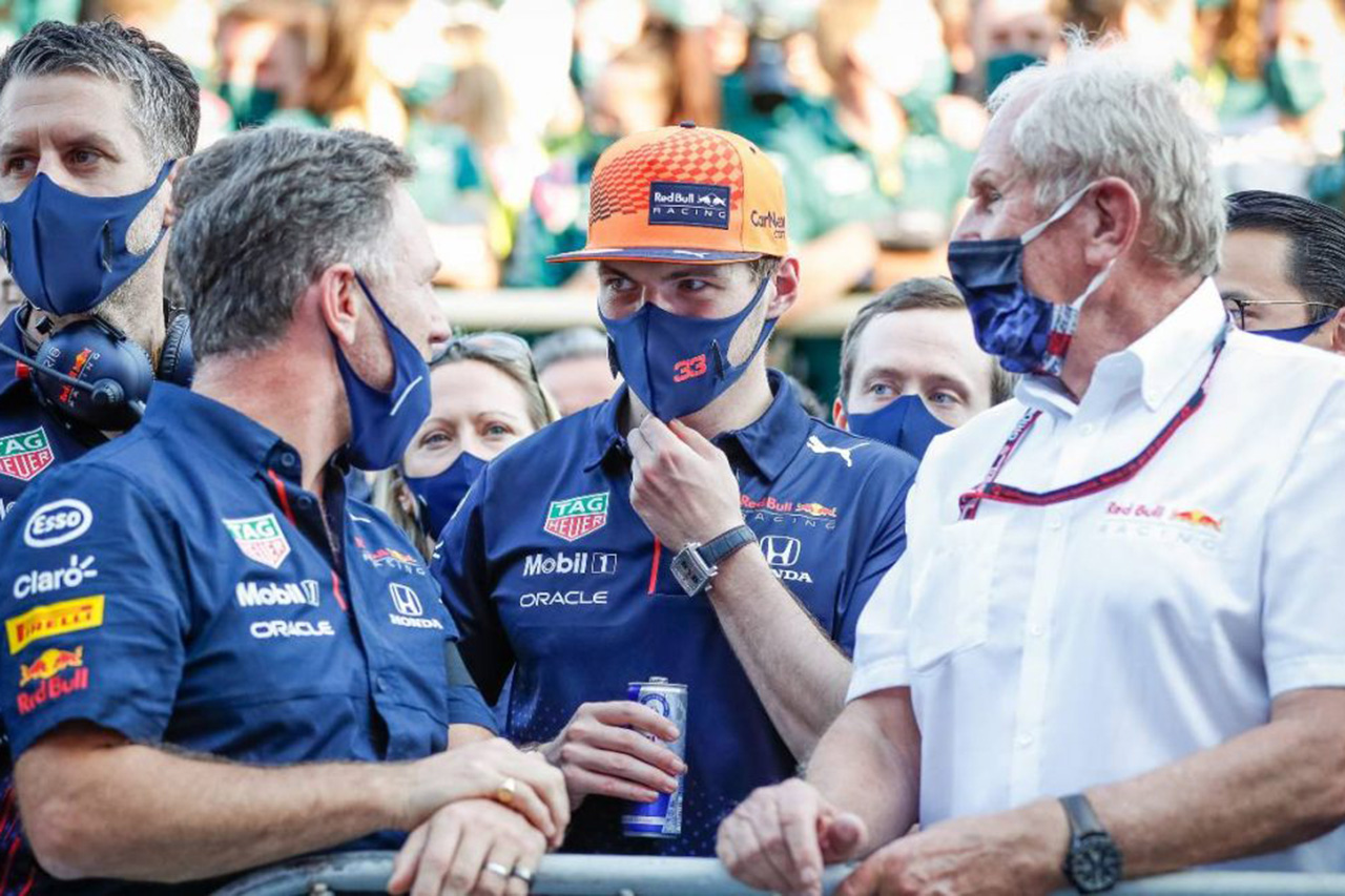 レッドブルF1がメルセデスとのフェルスタッペン争奪戦を制した方法