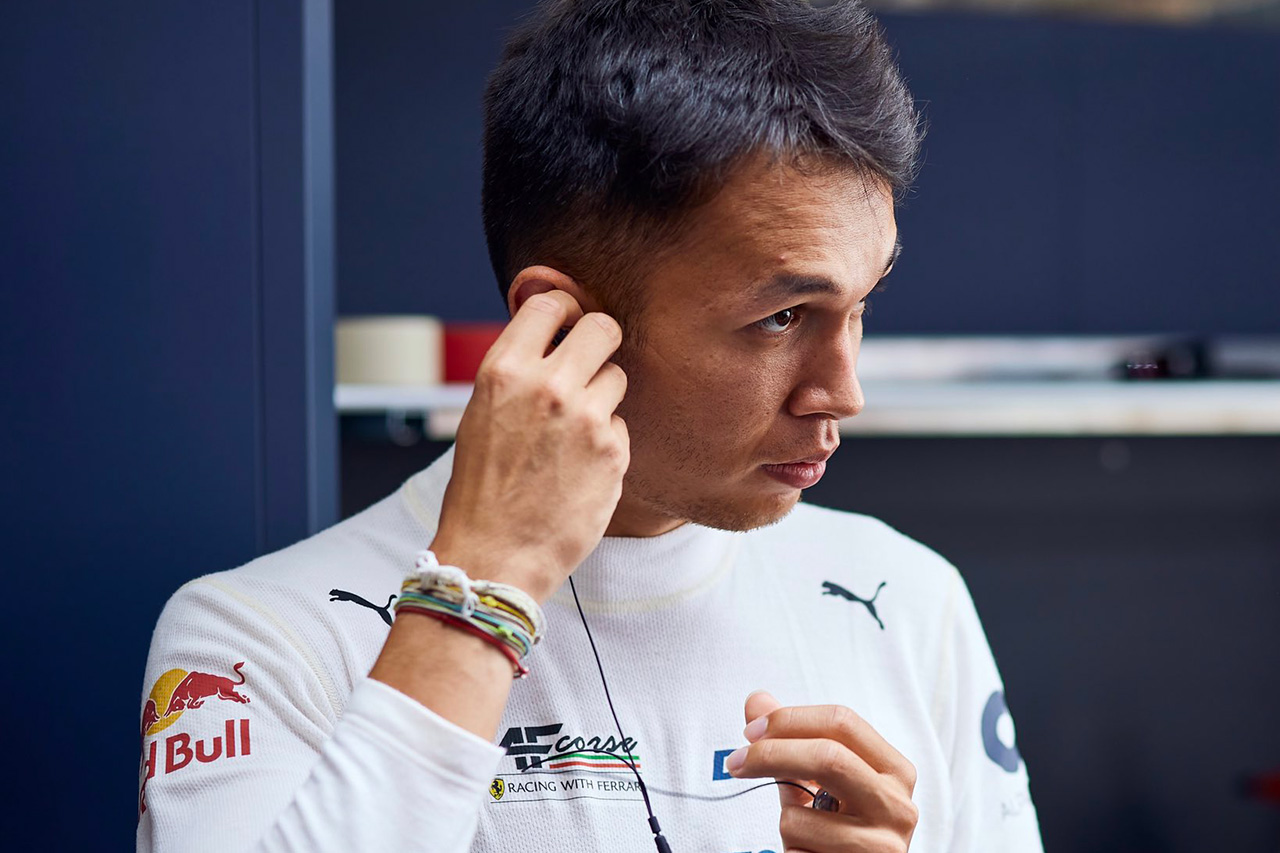 レッドブルF1、アルボンのウィリアムズ/アルファロメオ移籍を支援？