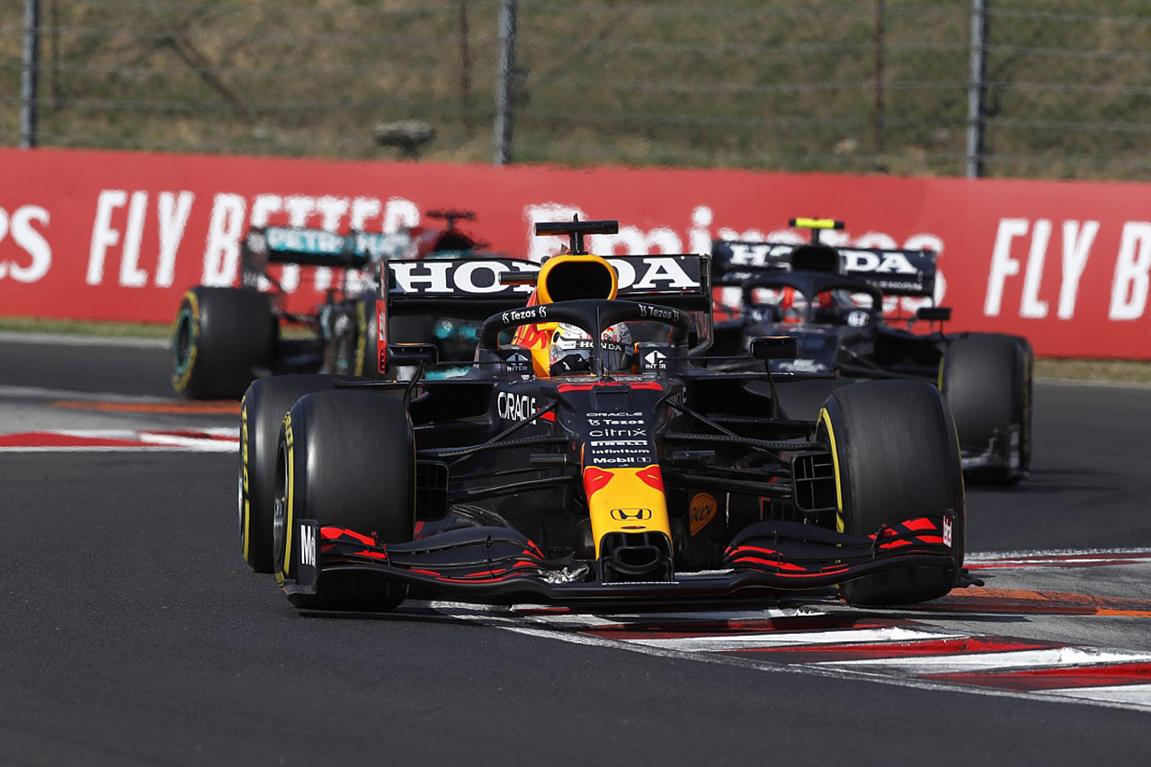 レッドブル・ホンダF1代表 「後半戦で逆襲に転じてみせる」