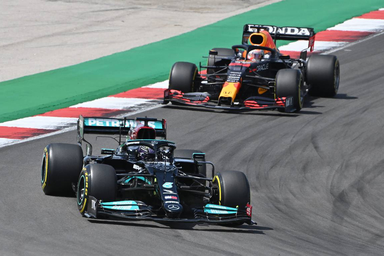 メルセデスF1代表 「レッドブルとの戦いにフェラーリほどの緊張感はない」