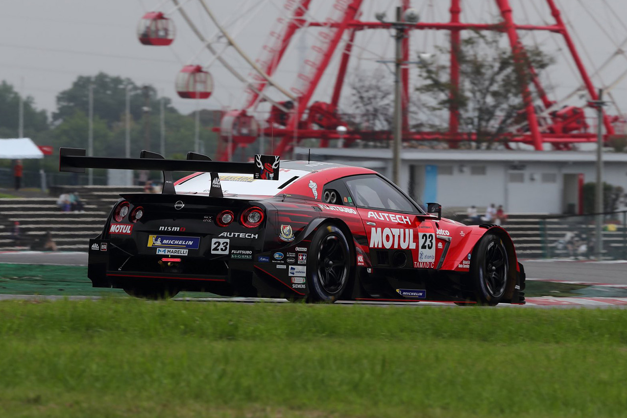 【速報】 スーパーGT 第3戦 結果:MOTUL AUTECH GT-Rが優勝