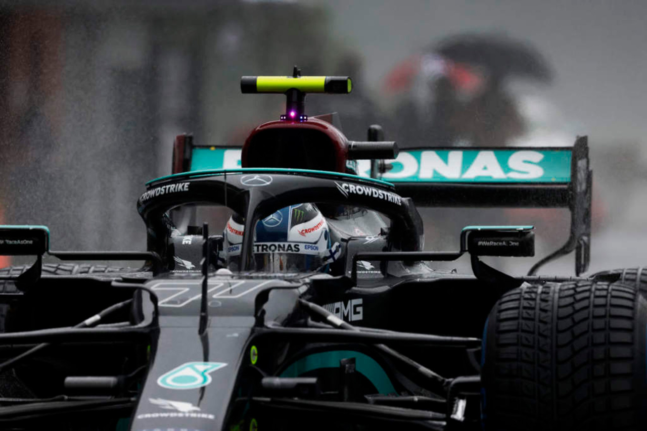 F1解説:レッドブルF1が抗議したメルセデスF1エンジンの論点は?
