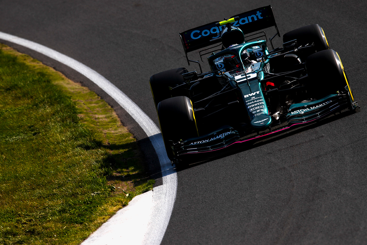 セバスチャン・ベッテル 「F1サーキットにもっとバンクを増やしてほしい」