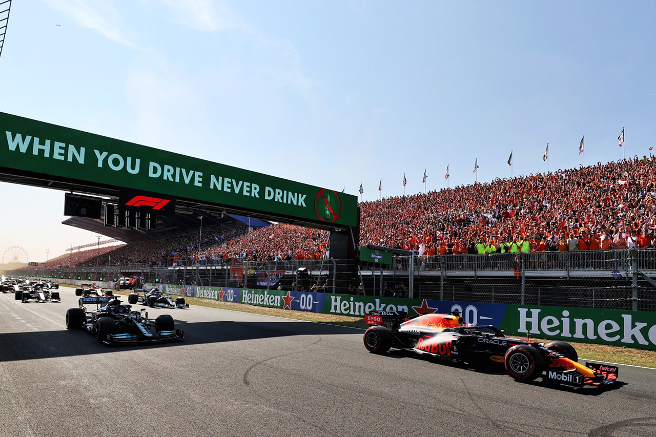 ルイス・ハミルトン 「フェルスタッペンのスタートはホンダF1の改善の現れ」