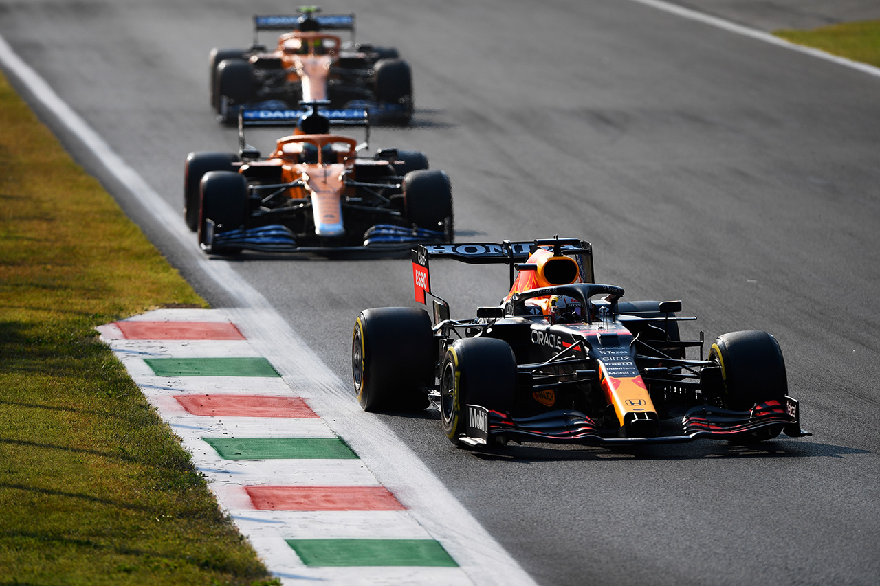 レッドブル・ホンダ F1分析:メルセデスに“デプロイ切れ”で勝機あり