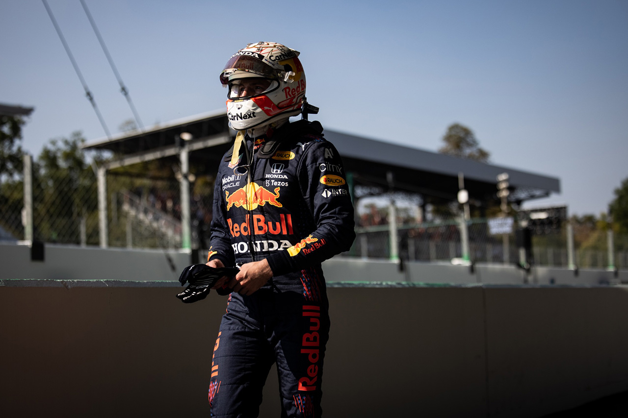 F1:フェルスタッペンの3グリッド降格は5秒ペナルティの代替