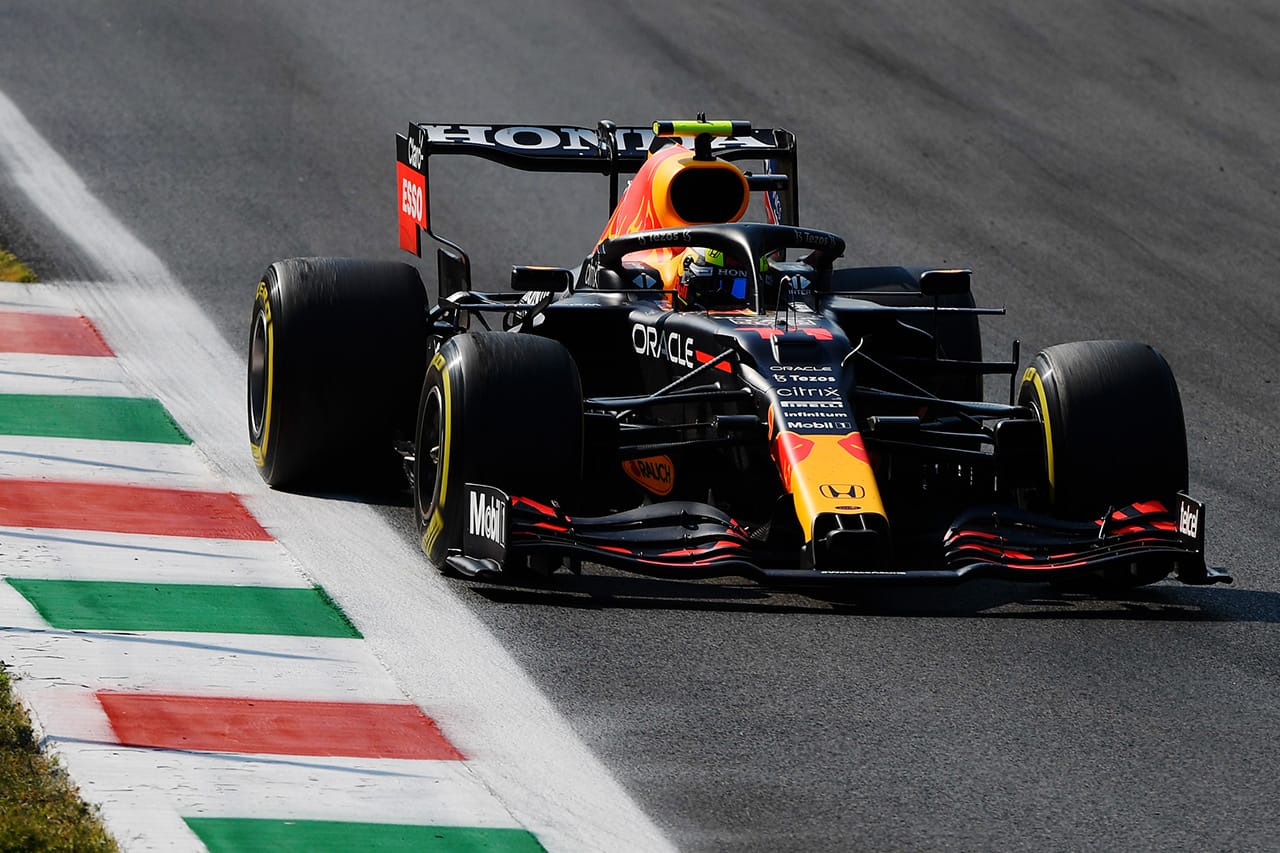 レッドブルF1とFIA、セルジオ・ペレスのペナルティを巡って意見の相違