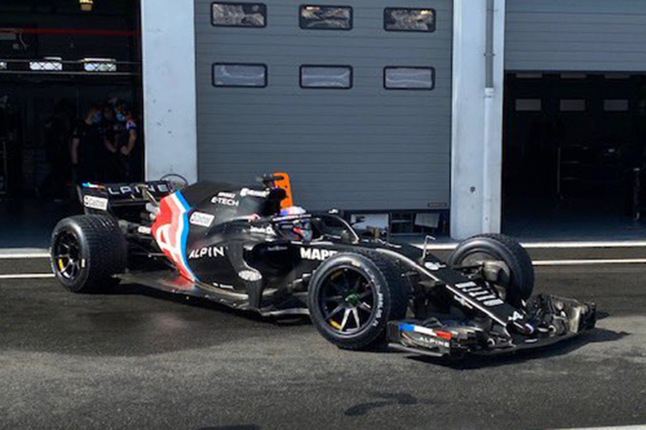 アルピーヌF1、マシンの技術的問題で18インチタイヤの最終テストを断念