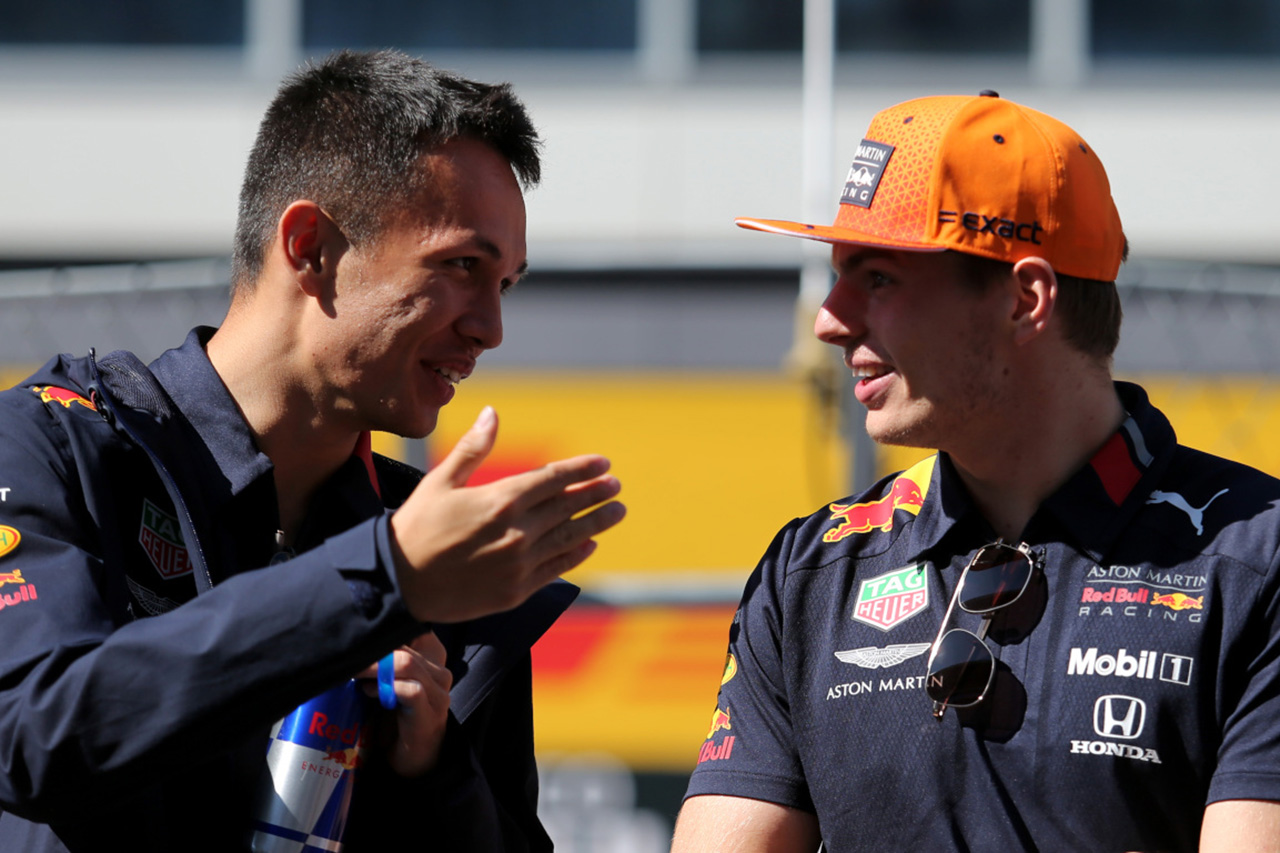 フェルスタッペン 「アルボンはウィリアムズF1でガスリーのように復活する」