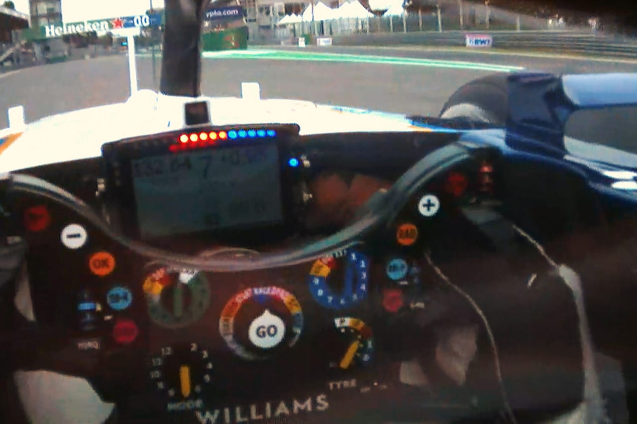 F1チーム、バイザーカメラによるダッシュボードの機密データ漏洩を懸念
